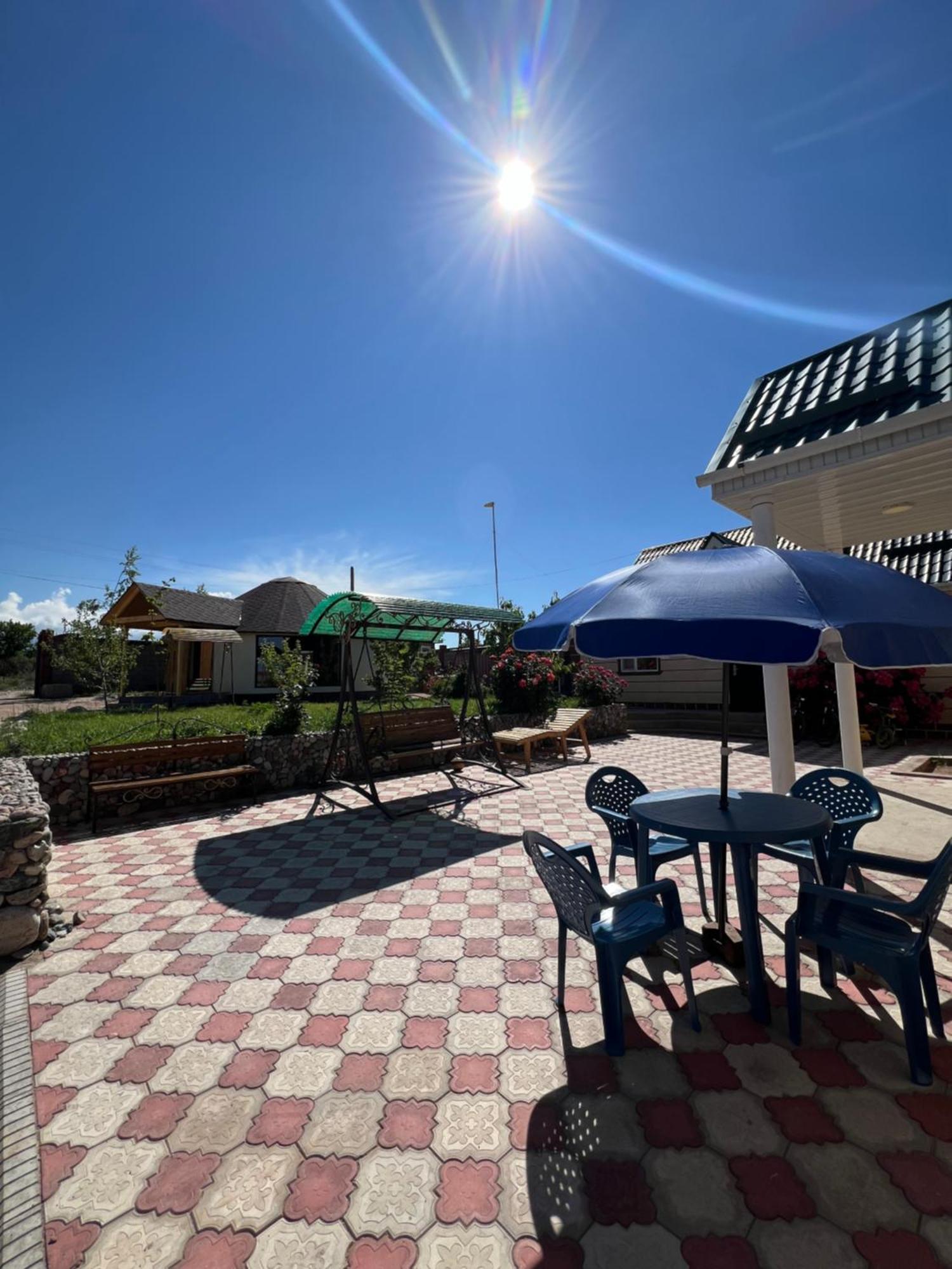 Svetlana Guest House Bokonbayevo Exterior photo